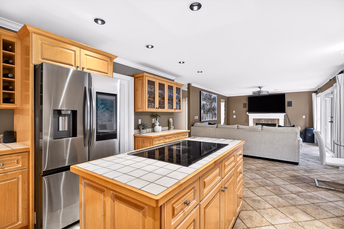 12595 266 STREET photo 24